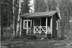 Vuonna 1940 rakennettu sauna. Louhiranta, Pitkälahti. Outokumpu Oy.